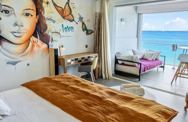 Luxury Studio located in the heart of Grand Case Residence Bleu Marine 12