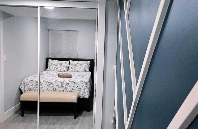 Luxury Suite near Skytrain