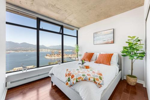 Luxury Urban Escape with Million-Dollar Vancouver Views