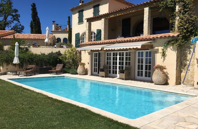 Luxury villa with Côte d'Azur sea view!