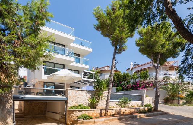Luxury Villa Arcadia in Kalamar with private pool and great sea views