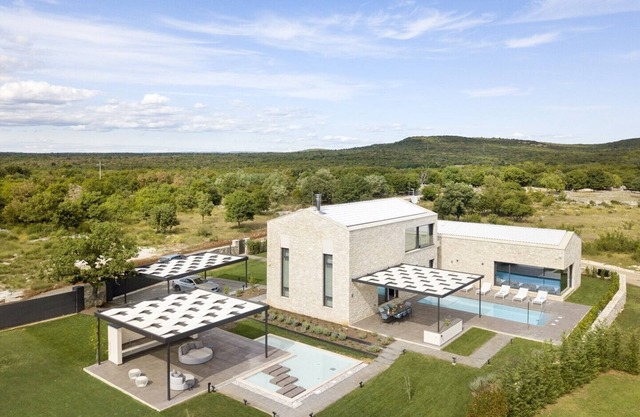 Luxury Villa Art Zen Istria with outdoor pool, heated indoor pool and sauna