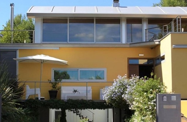 Luxury villa esquirol in tamarit