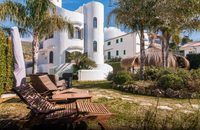 Luxury Villa
