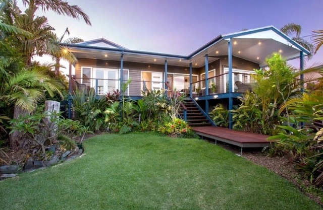 Luxury Villa, Open Fire, Spa, Harbor Views, Pets, Surfing, Snorkeling