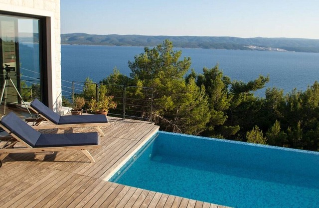 Luxury Villa Royal Residence Mimice with private pool and sea view in Mimice - Omis