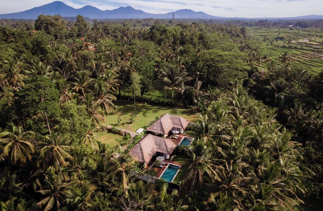 Luxury Villa Stay – Serenity, Style, and Convenience Combined