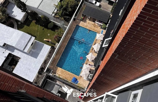 Luxury Volcano & Pool View FREE Pool/Gym KING Bed