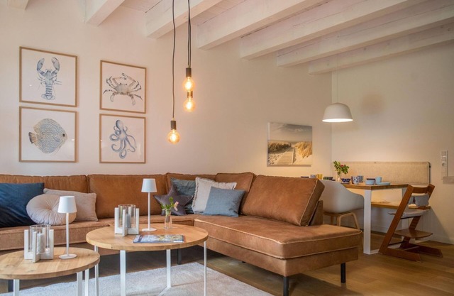 Luzie, a stylish and cozy retreat - Van Senden