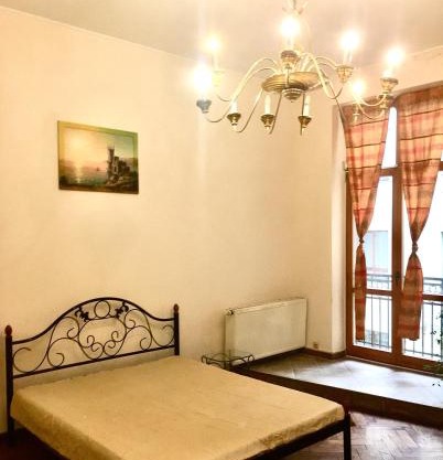 Lviv's Prospekt Shevchenka Apartments
