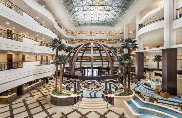 Mövenpick Grand Al Bustan Dubai