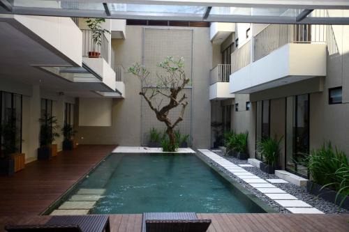 M Pavilion - Lippo Karawaci