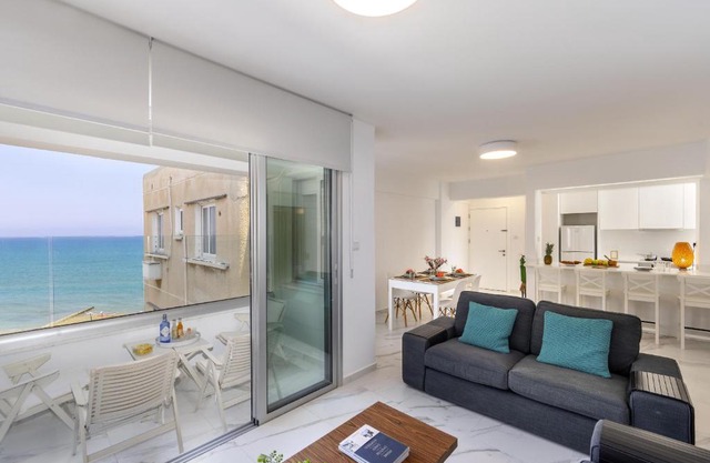 Mackenzie Leo Seafront Suite