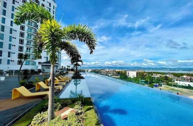 Mactan Newton Condo with Pool Access