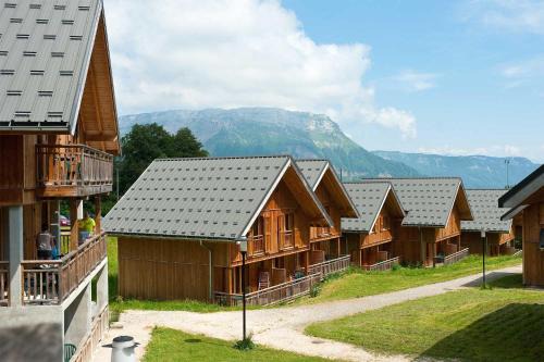Madame Vacances Les Chalets du Berger Premium*