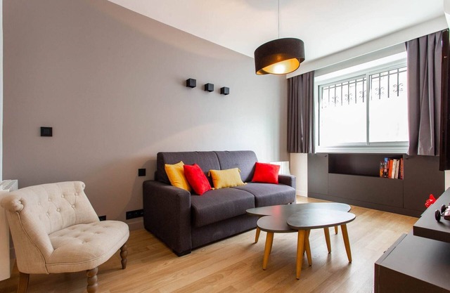 Magnificent apartment - 2BR/6P - Republique