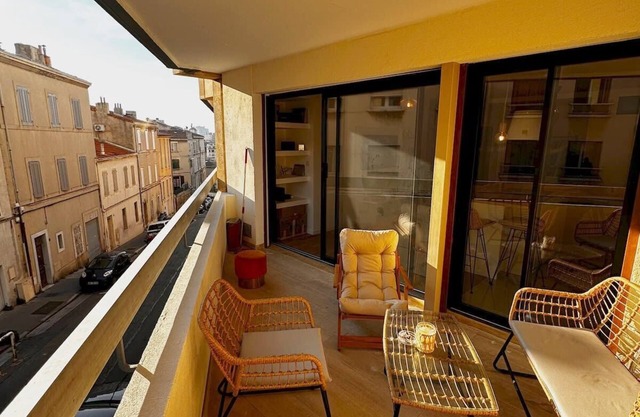 Magnificent flat Heart Endoume Balcony/Parking