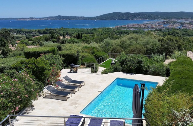 Magnificent panoramic sea view breathtaking on St-Tropez gulf !