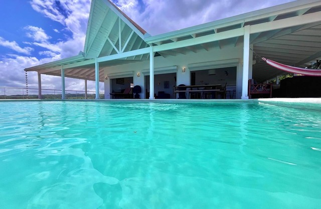 Magnificent villa with incredible sea view