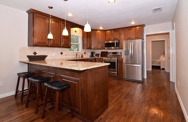 Magnolia House - Furnished Monthly Rental in Allen, TX!