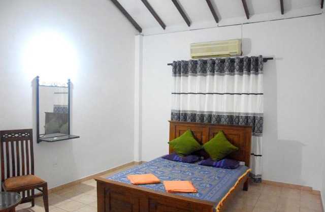 Maharagama Shehan Hotel
