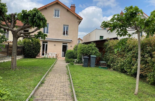Maison Avec Jardin Quartier Calme