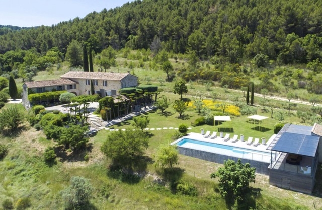 MAISON CECILE - LUXURY VILLA + HEATED POOL + CONCIERGE SERVICE