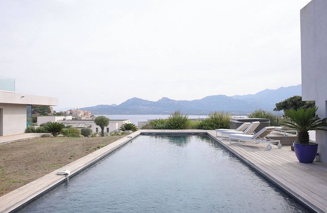Maison d Architecte Neuve vue mer Piscine 15m