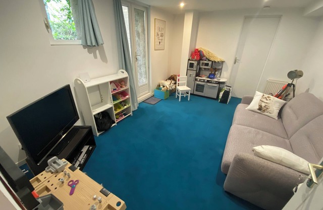 Maison Familiale Proximité Immédiate Paris !