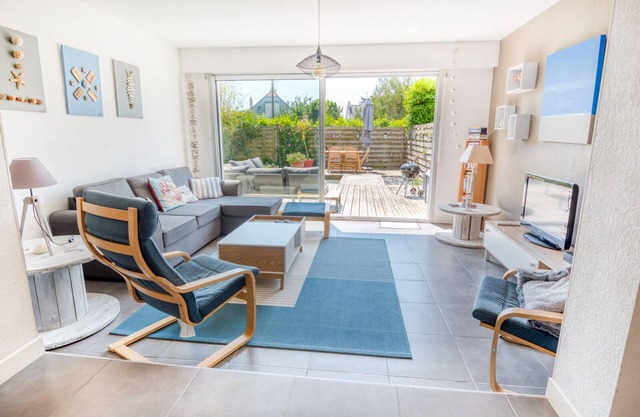 Maison Tout Équipée Avec Jardin et Plage à Pied par Groom