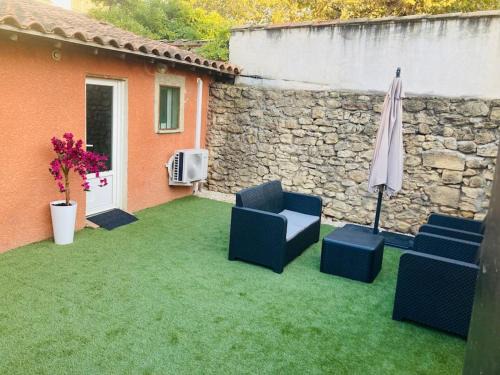 Maisonnette T1 au calme à 1min à pied de la gare SNCF