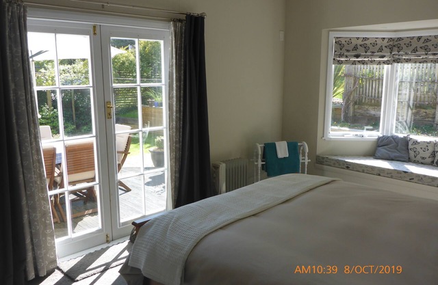 Maitai Cottage. Convenient cottage close to the centre of Nelson