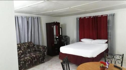 Majorvilla no AC low price West Village