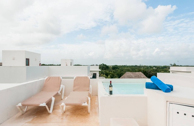 Mak Nuk Village-1 Bedroom Penthouse-Jacuzzi-Pool