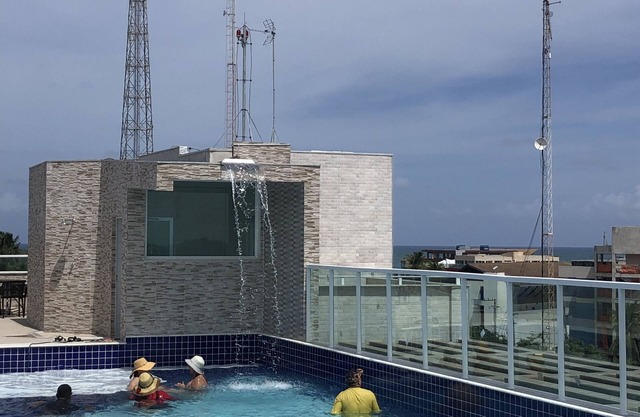 Makambira residence apartment by dr. Arthur Licio