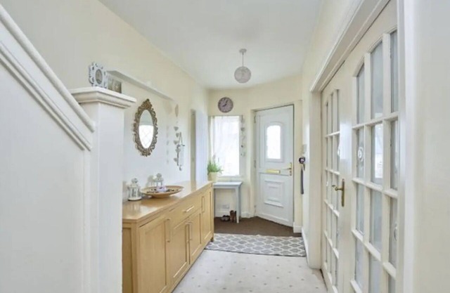 Make Cozy Southgate your London base