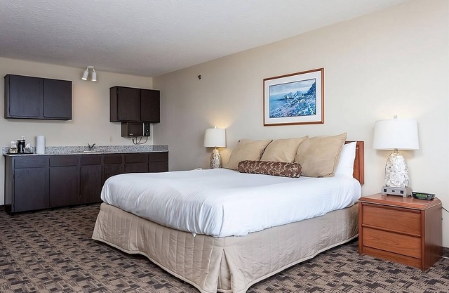 Making The Best Memories Along The Way! Pets Are Welcome, Parking!