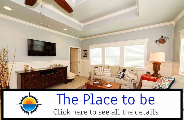 MAN CAVE GARAGE ! Great for 2 couples or a small family. Ground Floor. Shared Pool. King bed