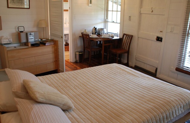 Mancuso Country Cottage Retreat