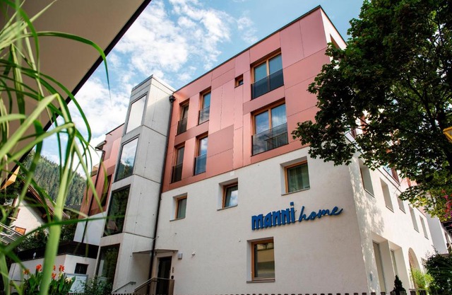 MANNI home - rooms & apartments