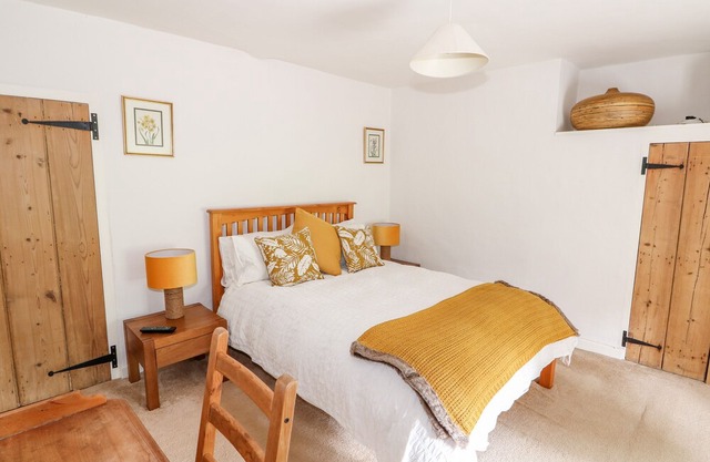 Manor Farm Cottage, SWAFFHAM