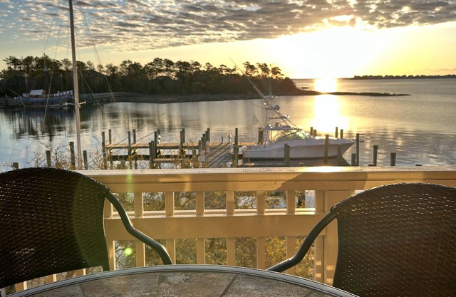 Manteo, NC nDowntown Waterfront!