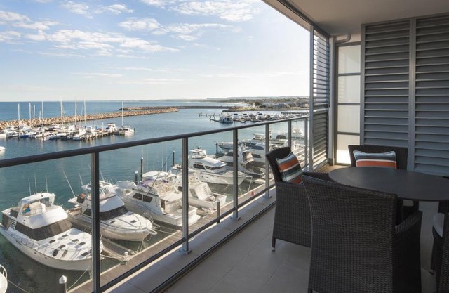 Mantra Geraldton