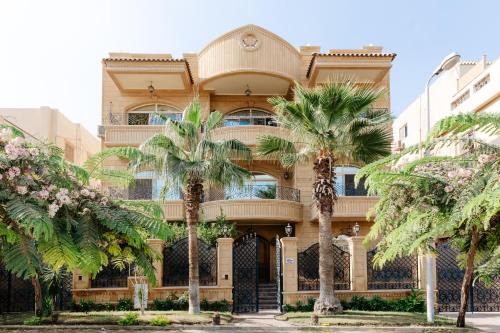 Maple & Moon Boutique Villa near CFC Mall by Elegant Hospitality