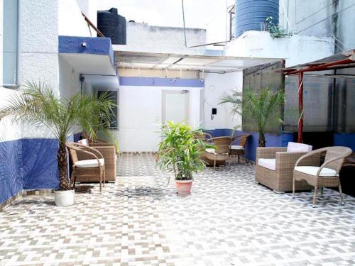 Maplewood Neeti Bagh New Delhiit Boutiqu 
