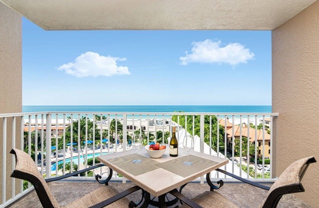 Marco Beach Ocean Suite 1012 - Full Gulf View One Bedroom