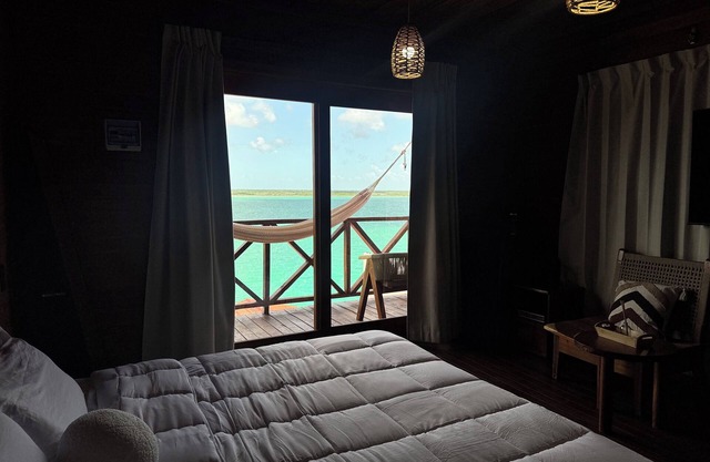 Maria Isabel Cabins, Bacalar #1