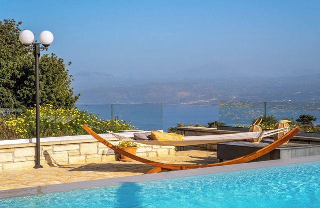 Maria's panoramic seaview Villa