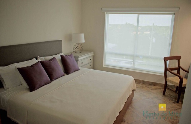 "Marietas", One bedroom Apartment. You can walk to Beach and Restaurants.
