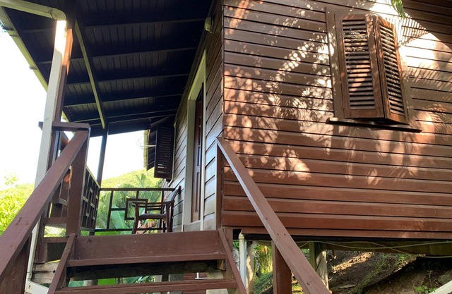 Marigot Couples Styled Bungalow- 3mins from Mangrove Restaurant & Bar